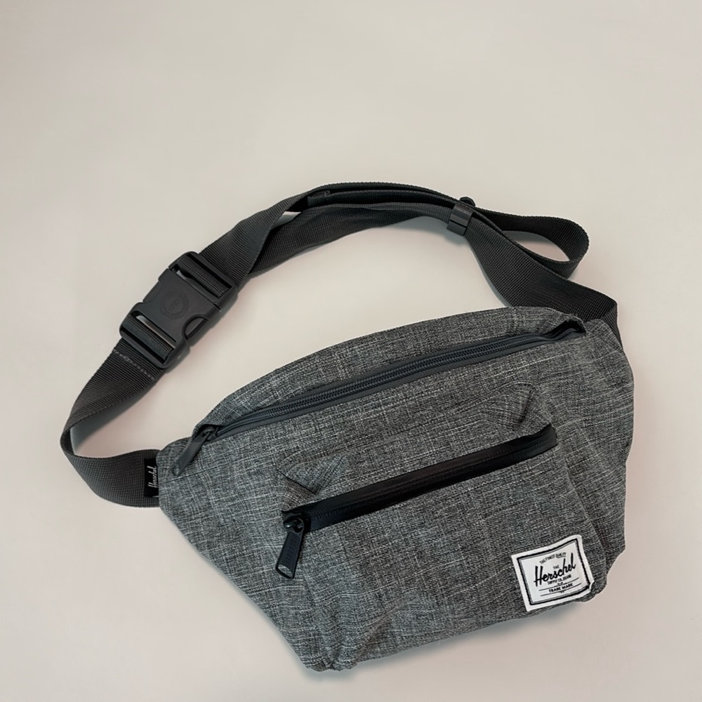 Like New Herschel Hip Pack Fannypack
